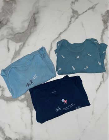 Lot de bodys  Bout’chou