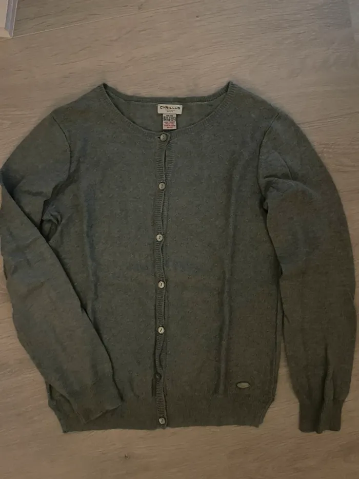 Gilet gris cyrillus 10 ans fille