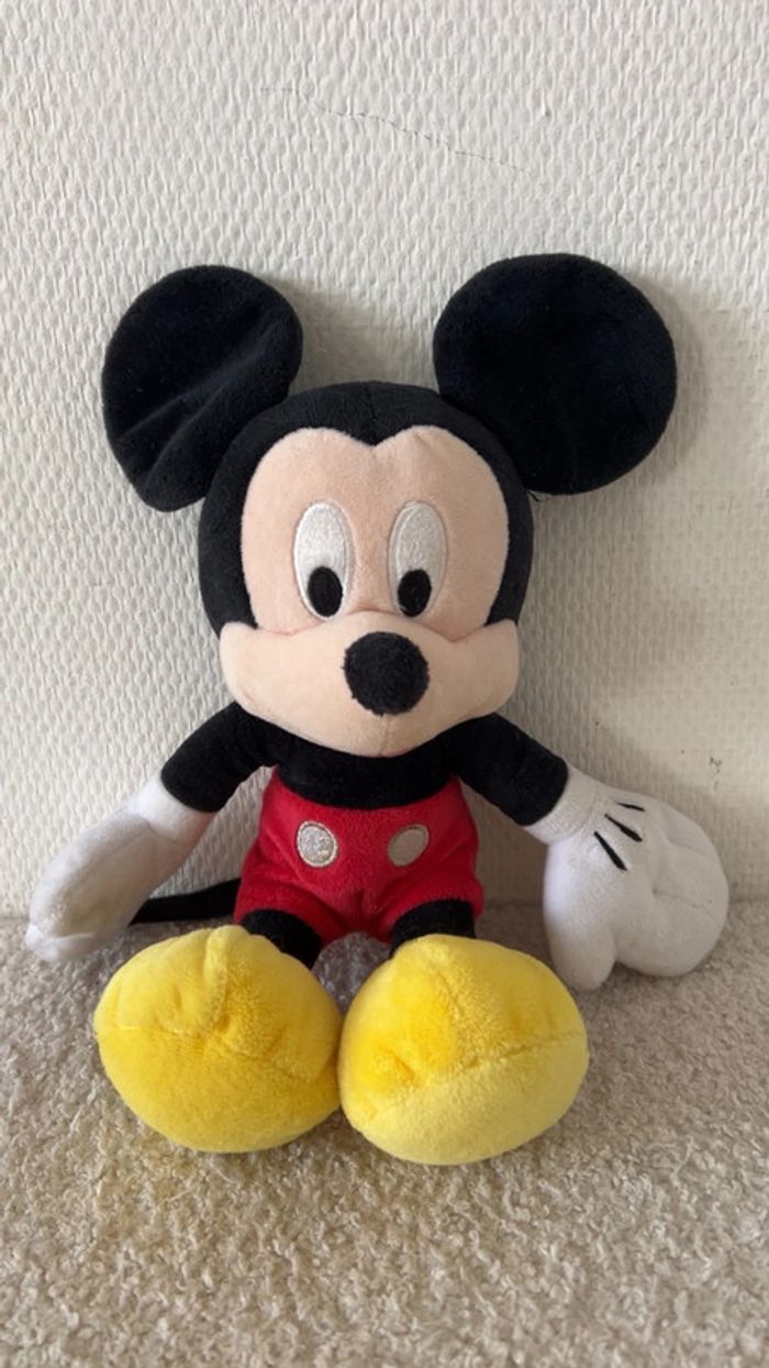 Peluche Mickey