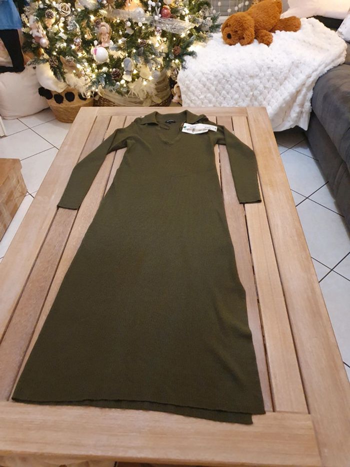 Magnifique robe longue en laine col en V Couleur Olive marque Bonobo taille M - photo numéro 8