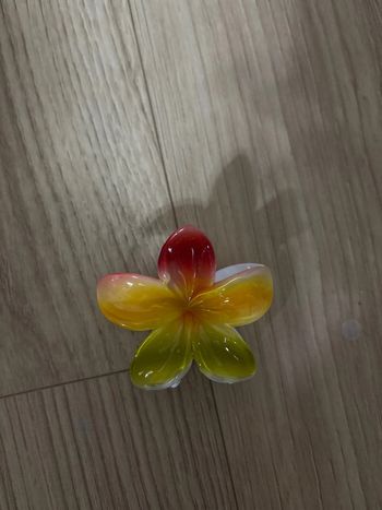 Moyenne pince fleur