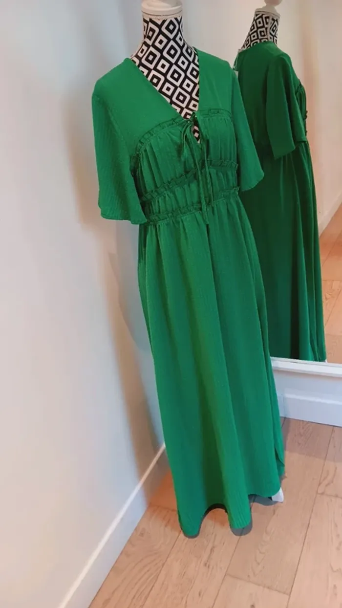 Robe longue verte - photo numéro 8