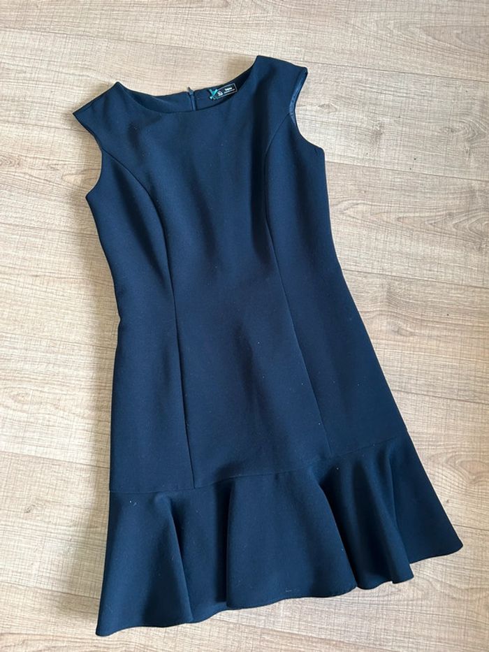 Robe noire sans manches Sinequanone taille 38 jamais portée - photo numéro 11