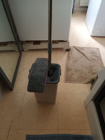 seau serpillière neuves