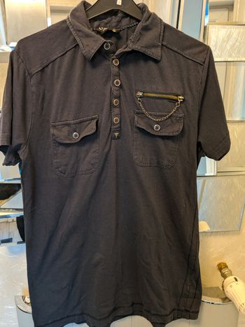 Polo Guess taille S (taille grand)