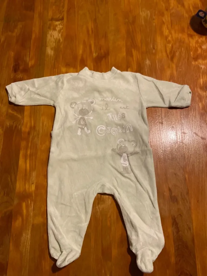 Lot de 5 pyjamas hiver 6mois - photo numéro 8