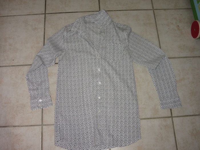 chemisier fille taille 10/12 ans