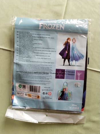 tablier toque reine des Neiges