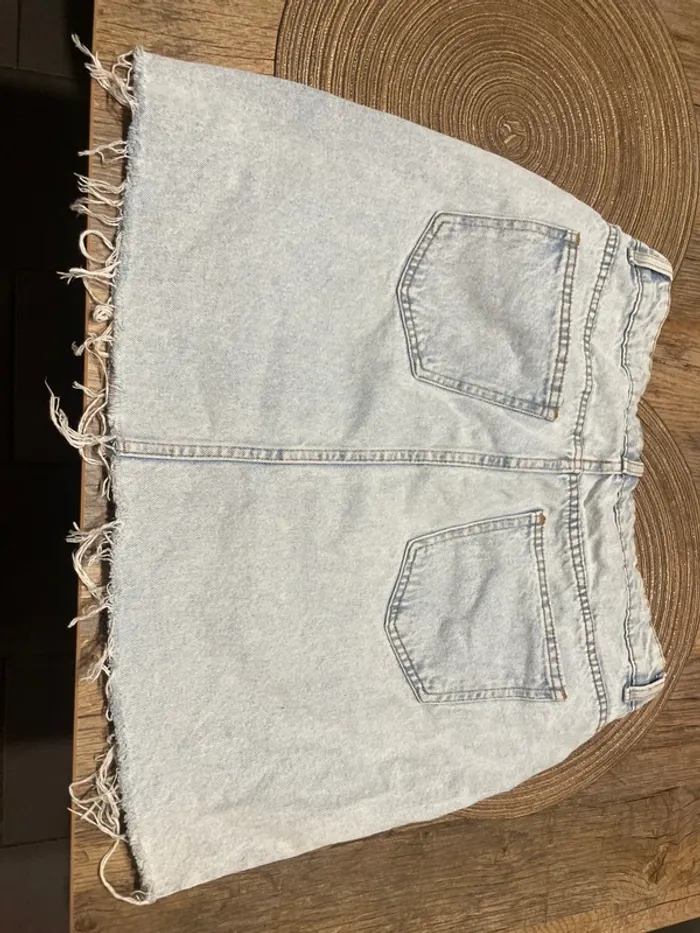 Jupe en jeans taille 42 - photo numéro 2