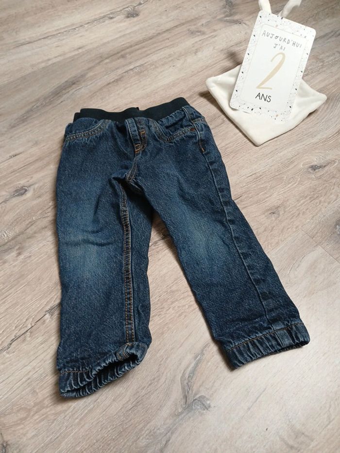 Lot de deux jeans doublé. 23.24 mois - photo numéro 2