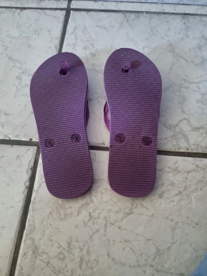 Tongs violette - photo numéro 5