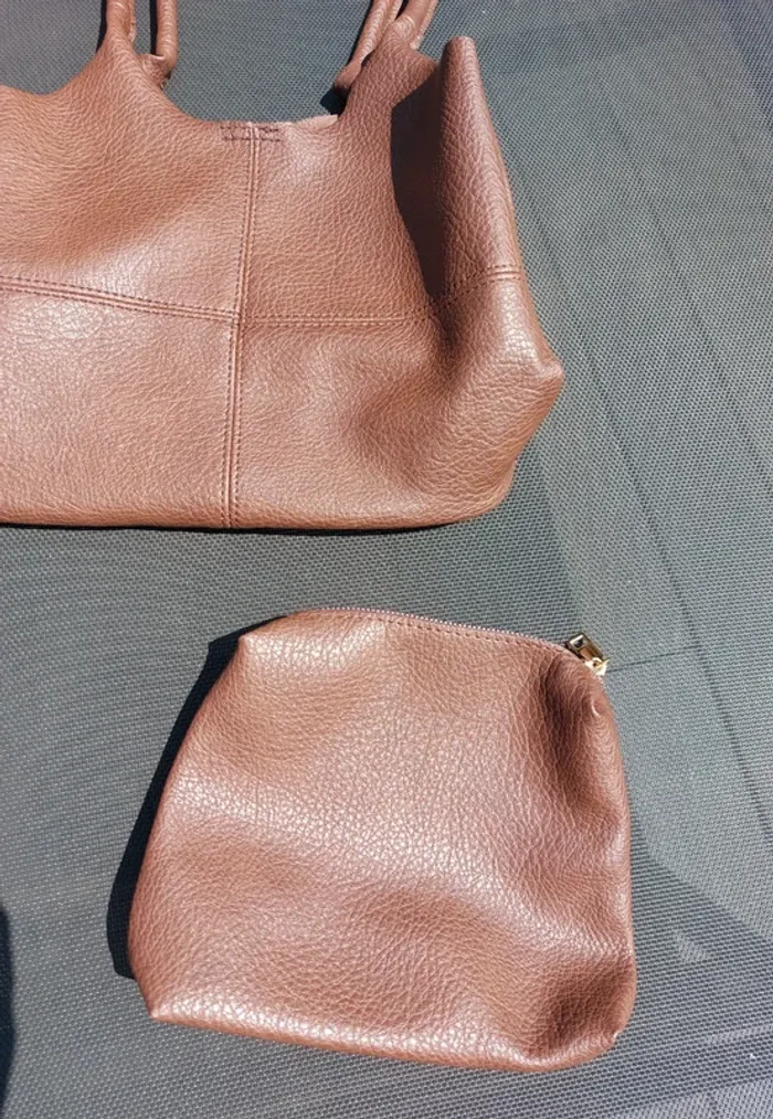 Sac à main et sa bourse marron - photo numéro 2