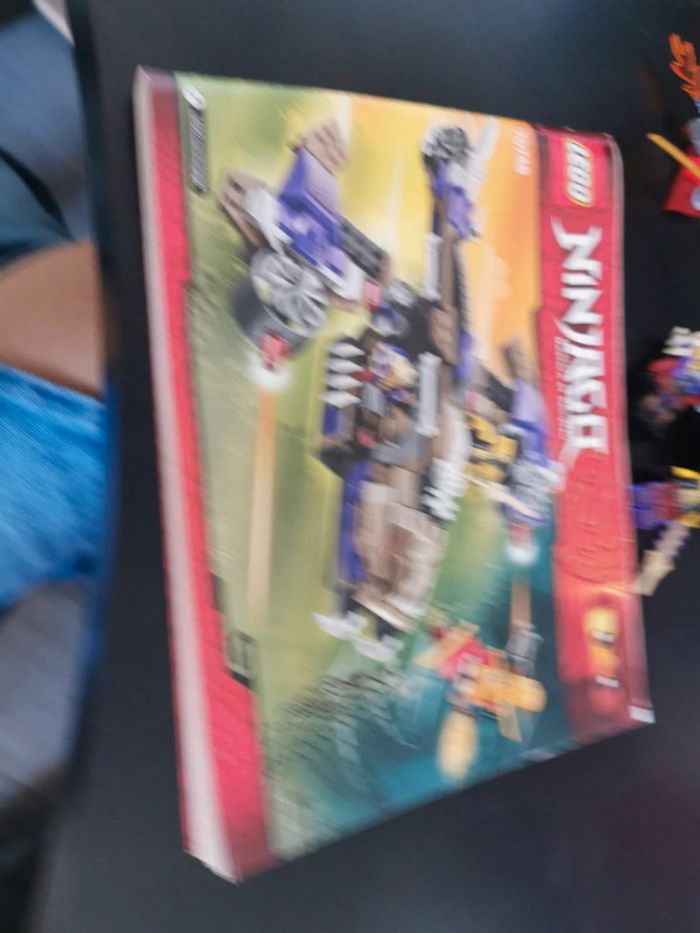 Lego ninjago l'hélicoptère de Condrai 70746 - photo numéro 4