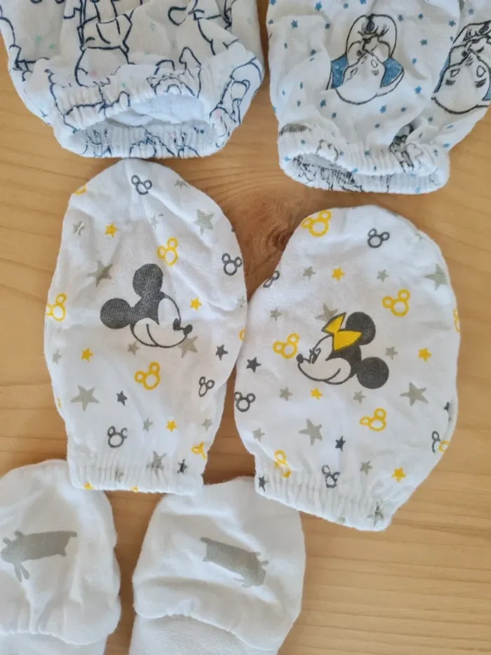 Lot moufles et bonnet naissance - photo numéro 3