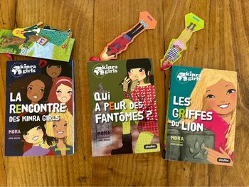 Lot de livres Kinra Girls