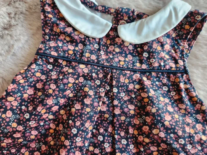 Robe a fleurs - photo numéro 2