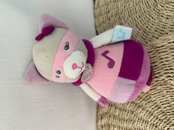 doudou Chat rose musical Les masqués baby nat