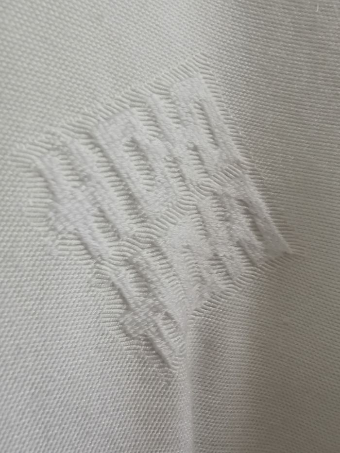 Veste en soie écru motifs idéogrammes brodés - photo numéro 4