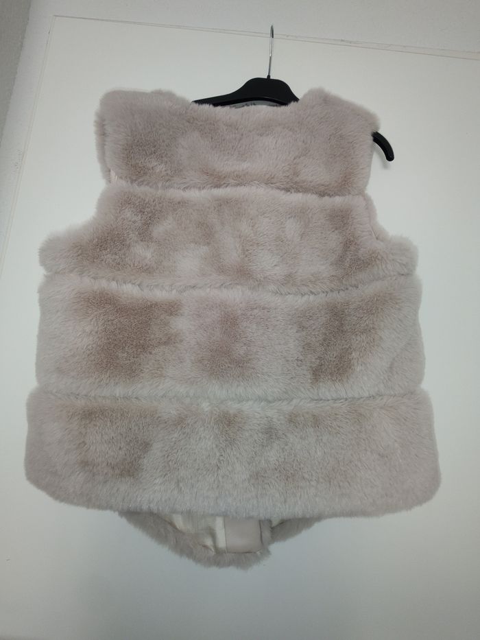 Manteau fourrure femme taille unique sans manches - photo numéro 3