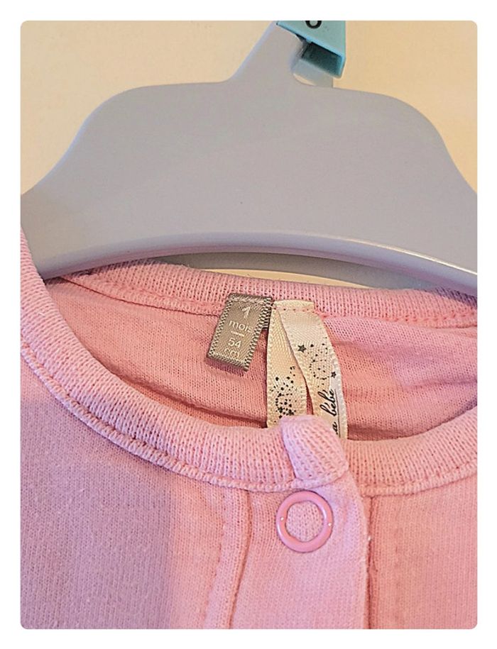 Gilet rose orchestra avec un lapin taille 1 mois - photo numéro 4