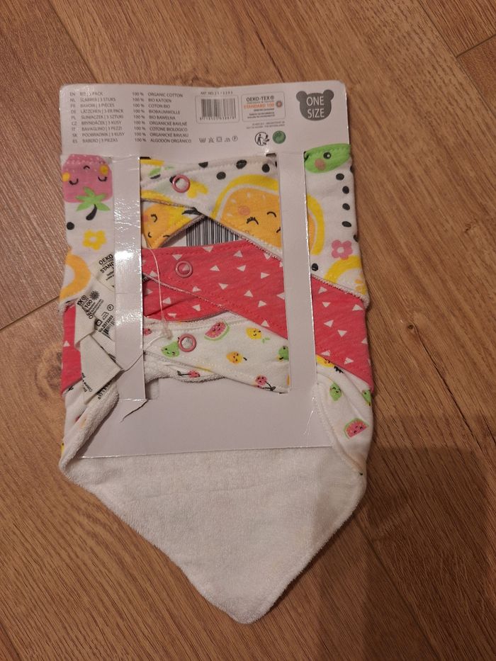 Lot de 3 bavoirs bandanas bébé fruits - photo numéro 2