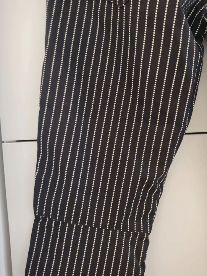 Pantalon g-star noir rayures petits points blancs plissé genoux taille 26/32 - photo numéro 4