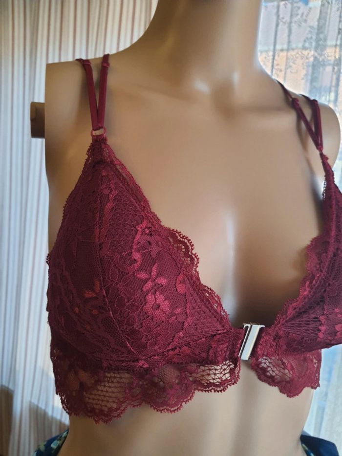 Soutiens-gorge bordeaux Hunkemöller fr M - photo numéro 3
