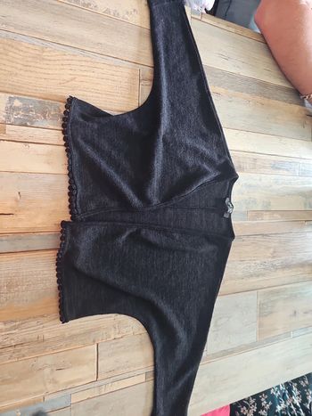 Gilet fille Taille 6 ans manche courte