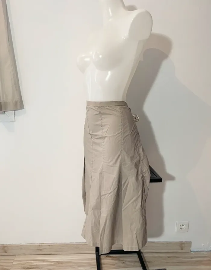 Jupe mi longue beige - photo numéro 4