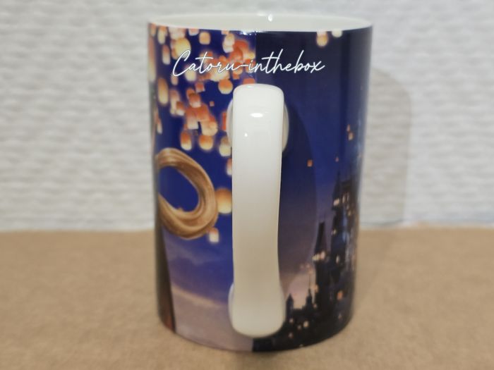 Tasse / Mug / Cup Disney Classics Raiponce Flynn Rider Pascal - photo numéro 7