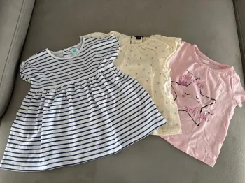 Lot 3 tshirts