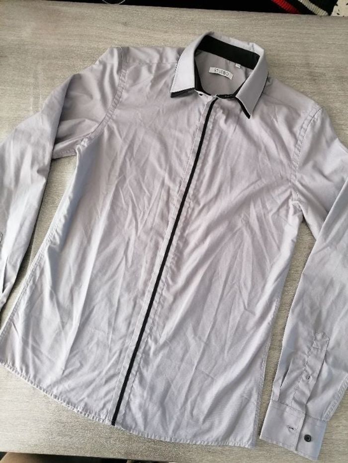 Chemise grise manches longues T. 39/40