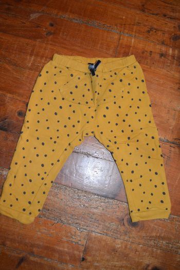 Pantalon sarouel Kiabi 2 ans moutarde