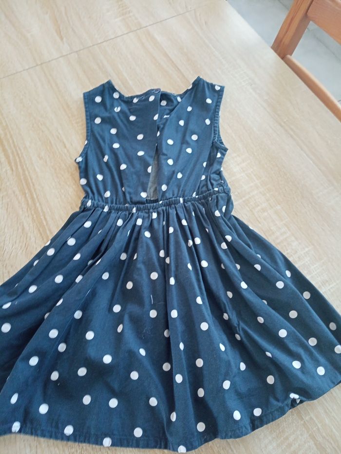 Robe - photo numéro 2