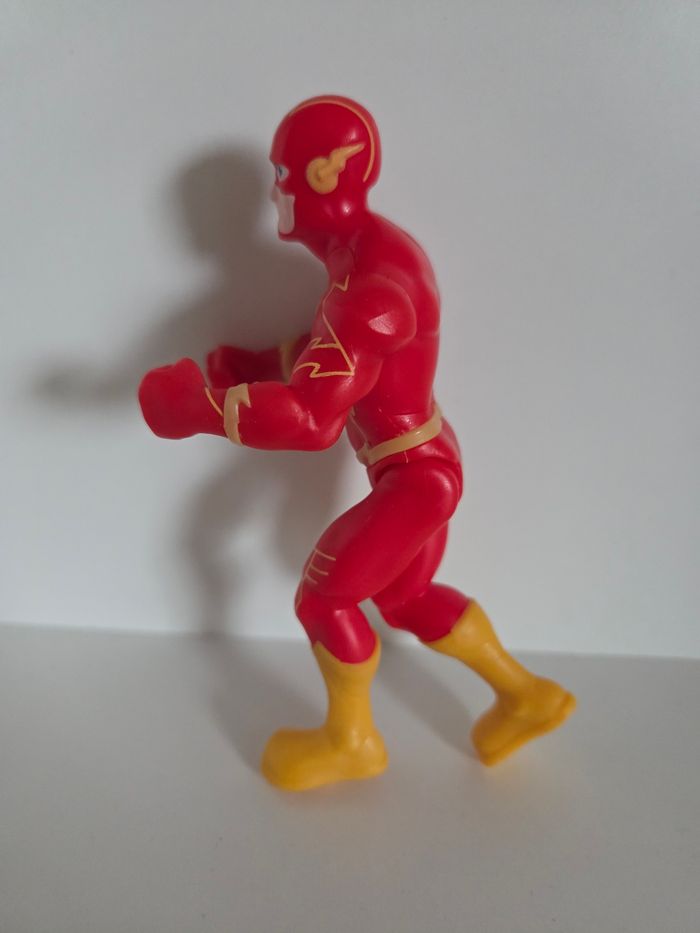 Figurine The Flash (DC Comics) - Articulée - Bon État - photo numéro 4