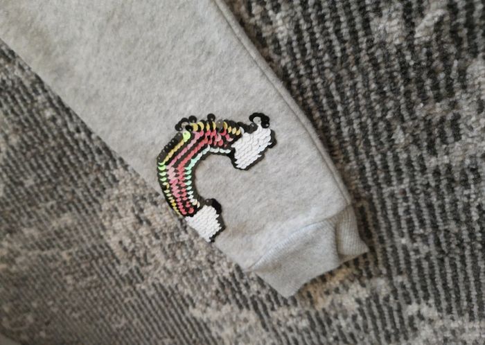 Pull sweat H&M sequins - photo numéro 3