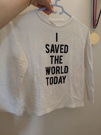 Zara pulls léger fille 8ans