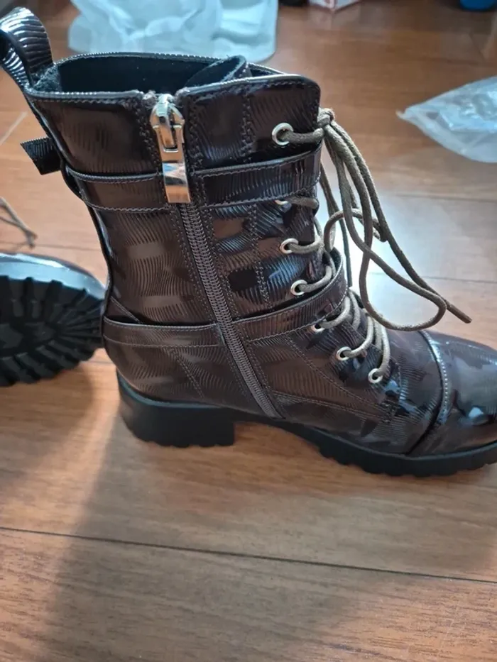 Bottines femmes vernies neuves - photo numéro 4
