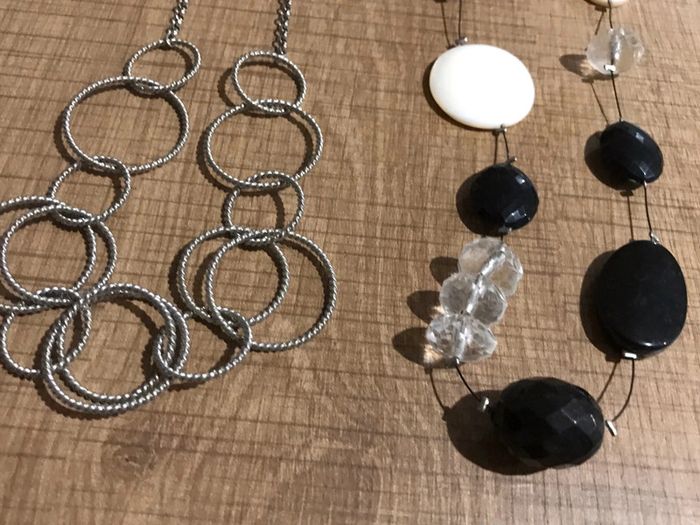 Lot collier et boucle d’oreille - photo numéro 2