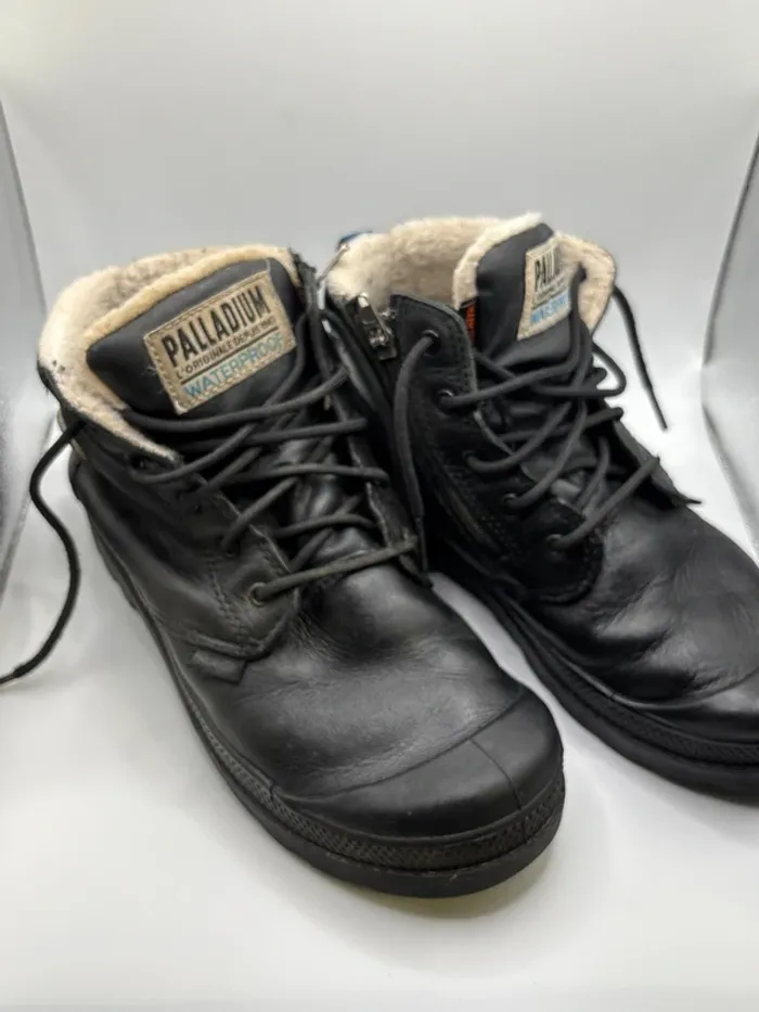 🔥 Bottines Palladium Pampa Waterproof - Chaudes et Robustes pour l'Aventure ! 🔥
