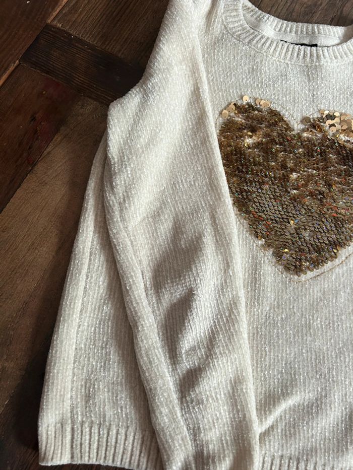 Pull beige tout doux avec paillettes en forme de cœur - 10 ans - photo numéro 3