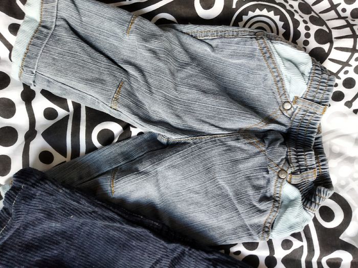 Pantalon 6 mois - photo numéro 3