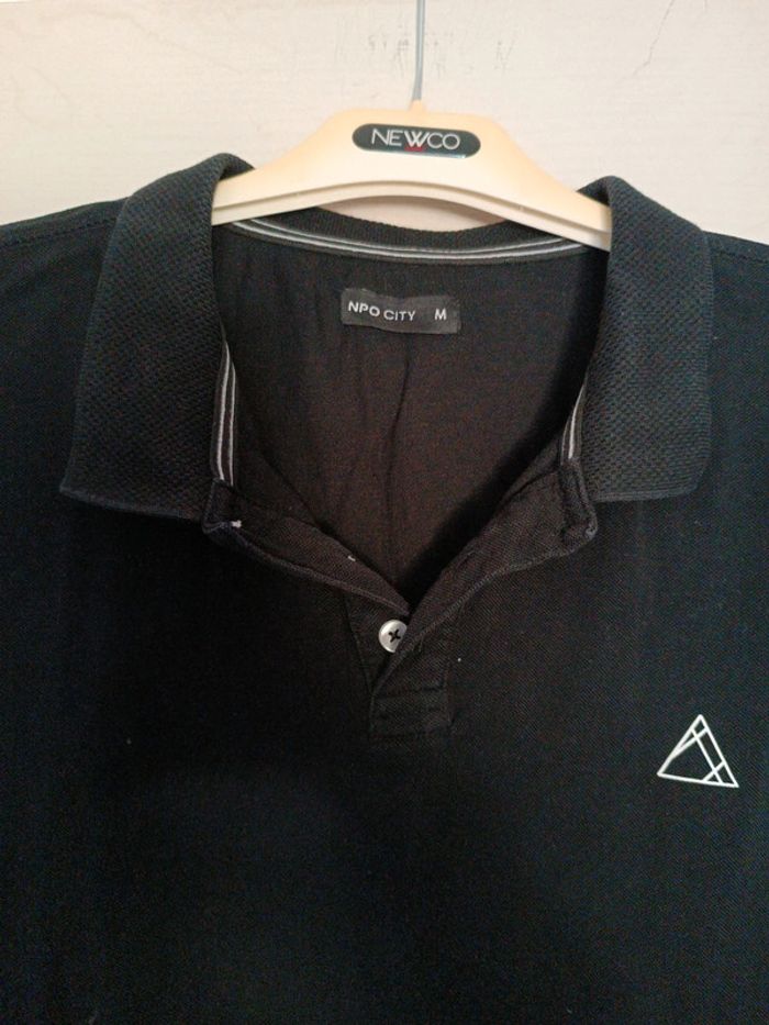 Deux polos manches courtes neufs taille M homme - photo numéro 2