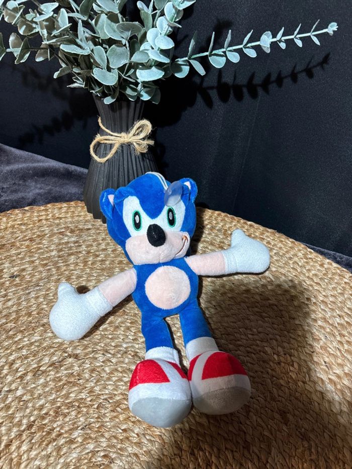 Peluche Sonic - photo numéro 2