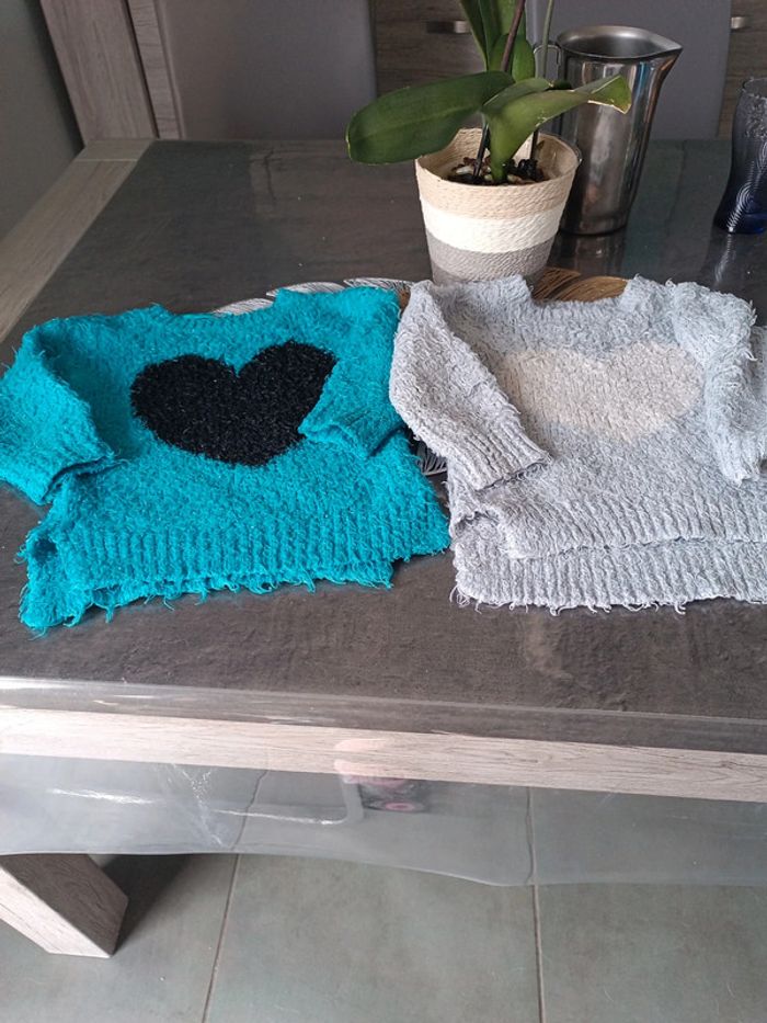 2 pulls tout doux