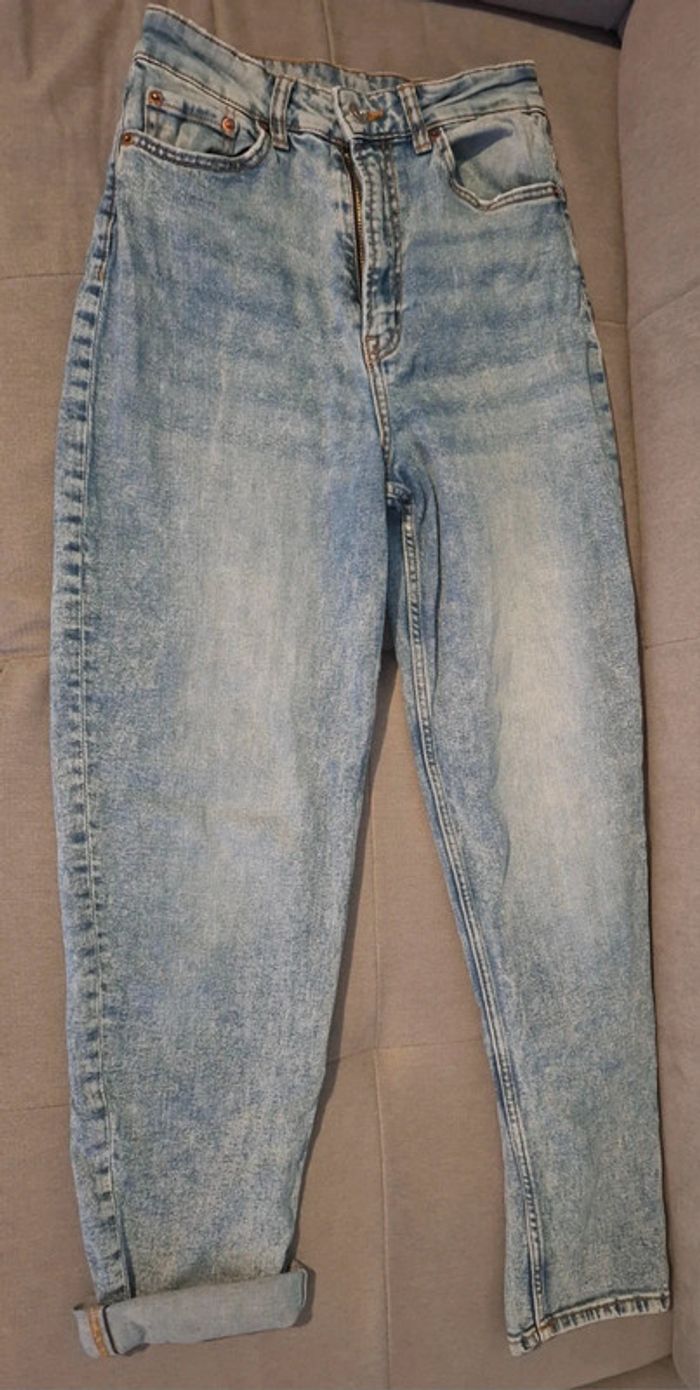 Jean mom