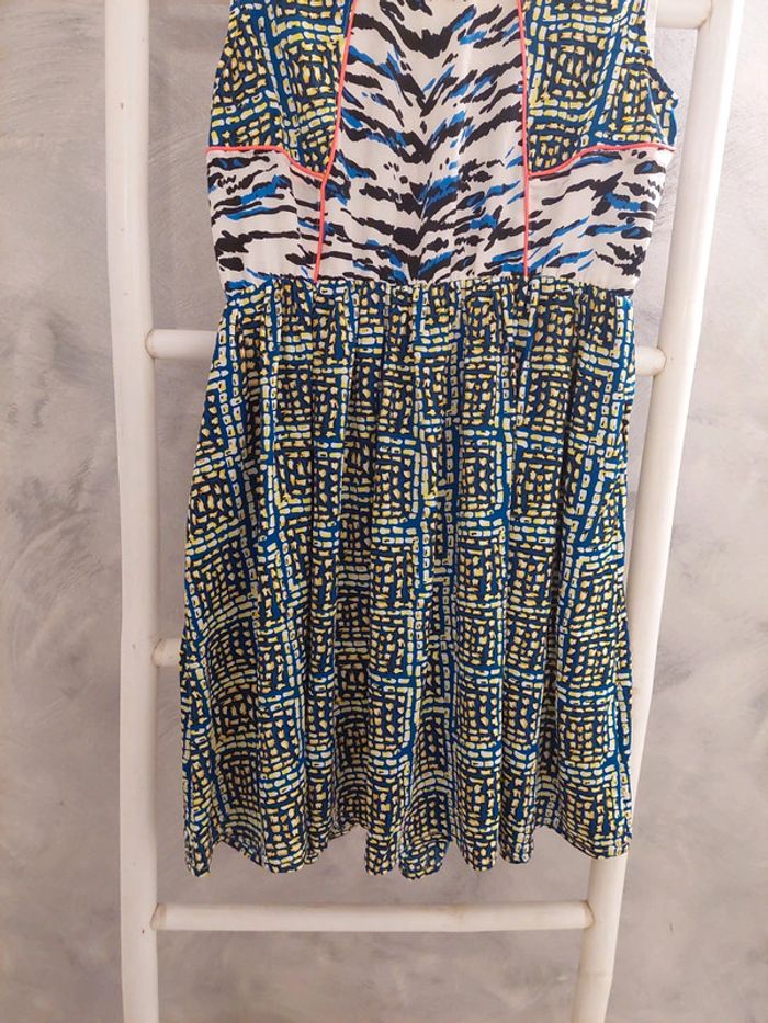 Robe SUNCOO paris taille 40 - photo numéro 3