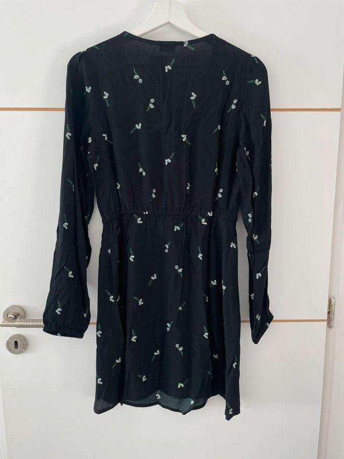 Robe noire fleurie 34 Pimkie - photo numéro 3