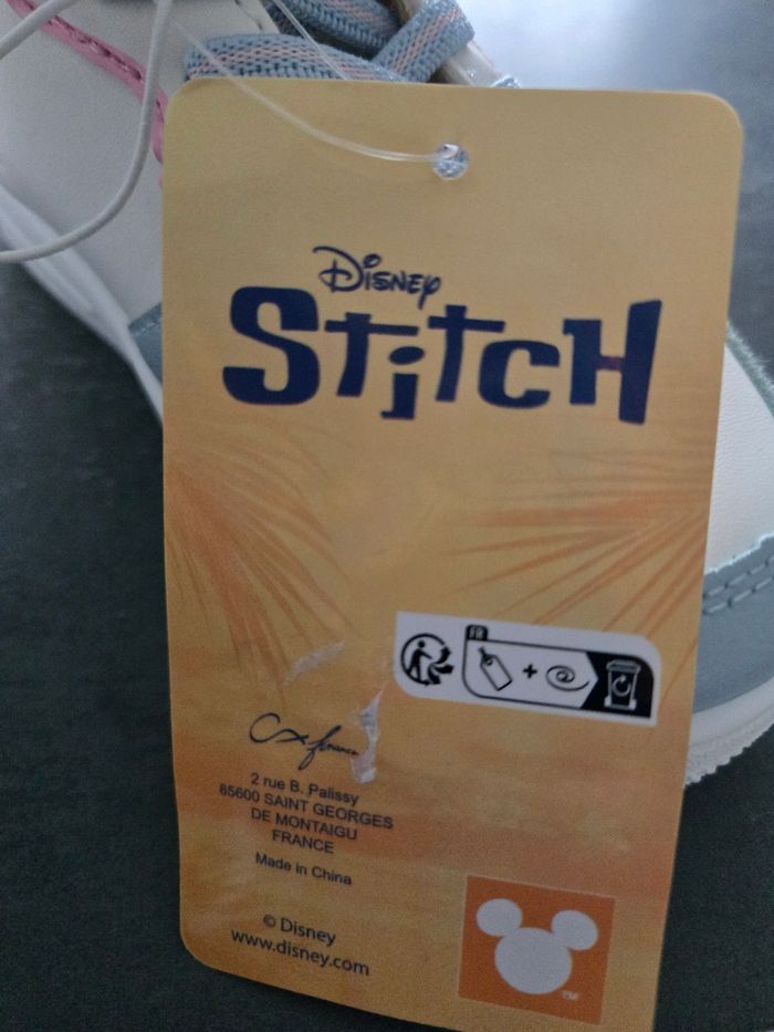 Basket Disney Stitch montantes avec fermeture éclair et scratch - photo numéro 6