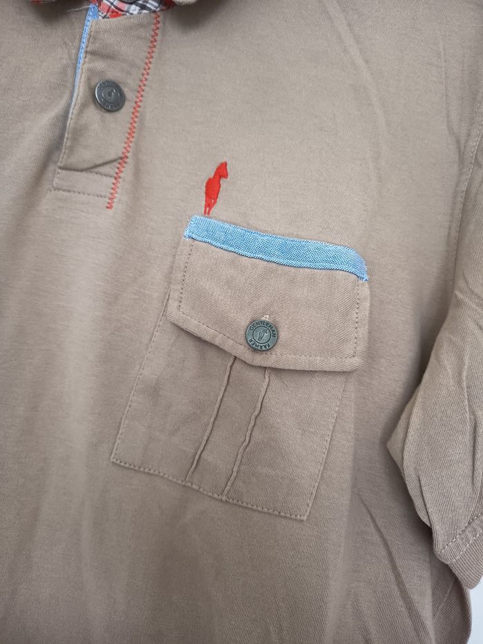 T shirt polo - photo numéro 2